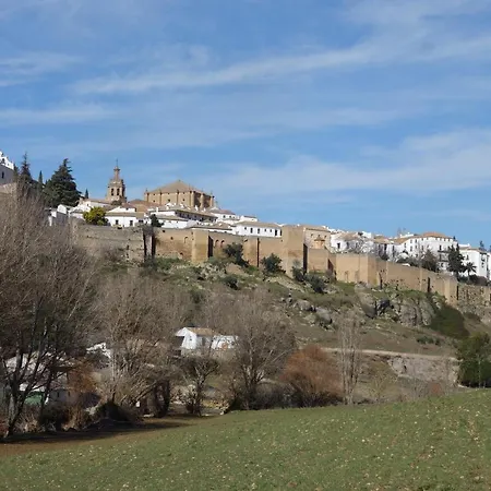 Bed & Breakfast La Escondida Ronda, *
